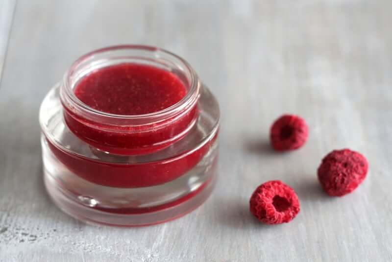 Diy Natural Stains For Lips and Cheeks